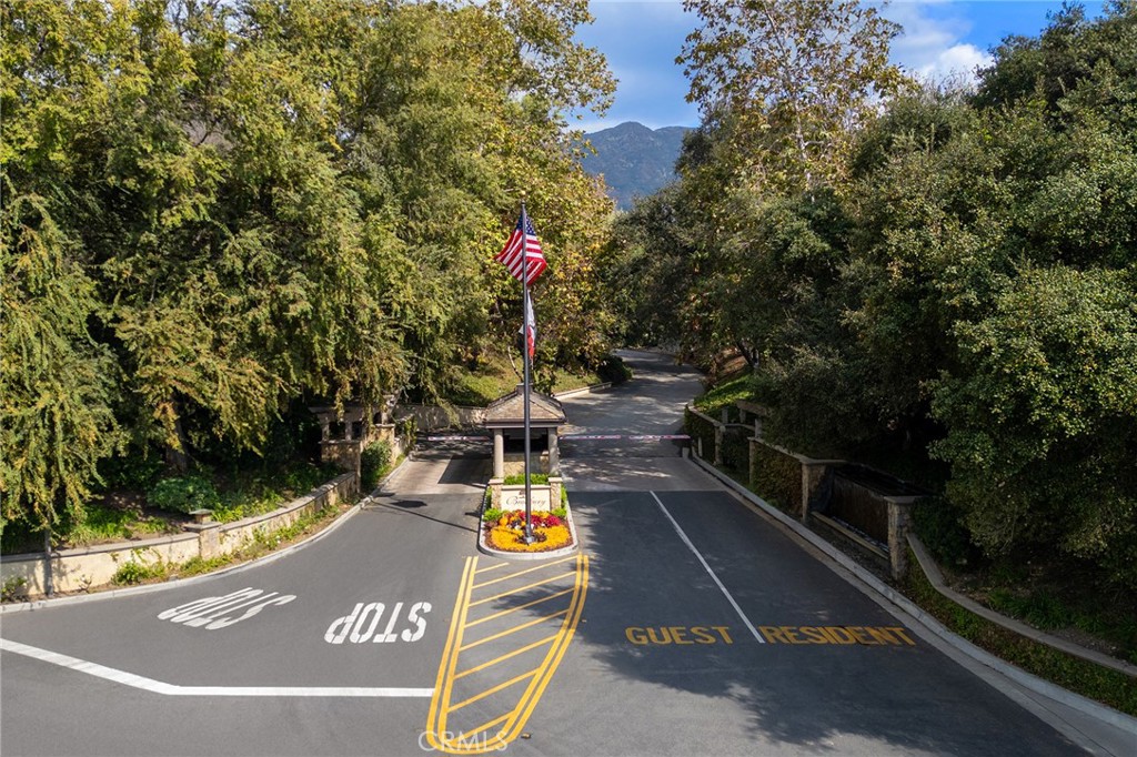 188 Deodar Lane Property Photo 35