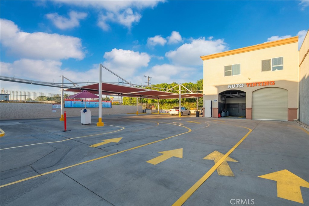 1027 N Hacienda Boulevard Property Photo 16