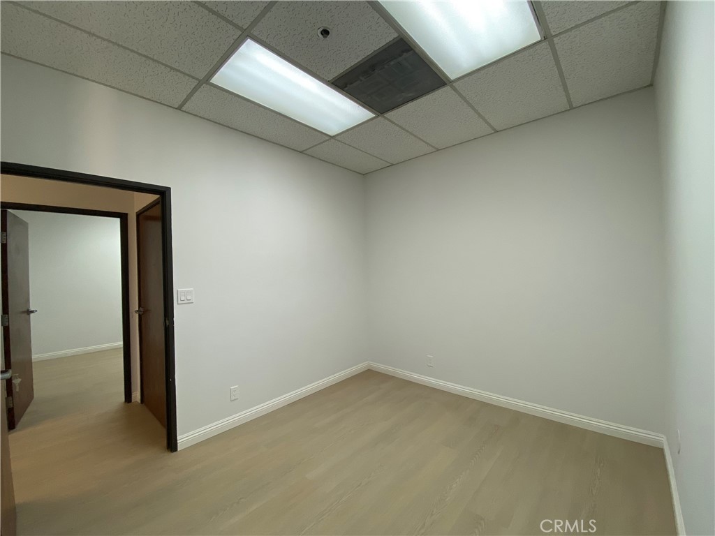 223 N Garfield Avenue 201 Property Photo 35