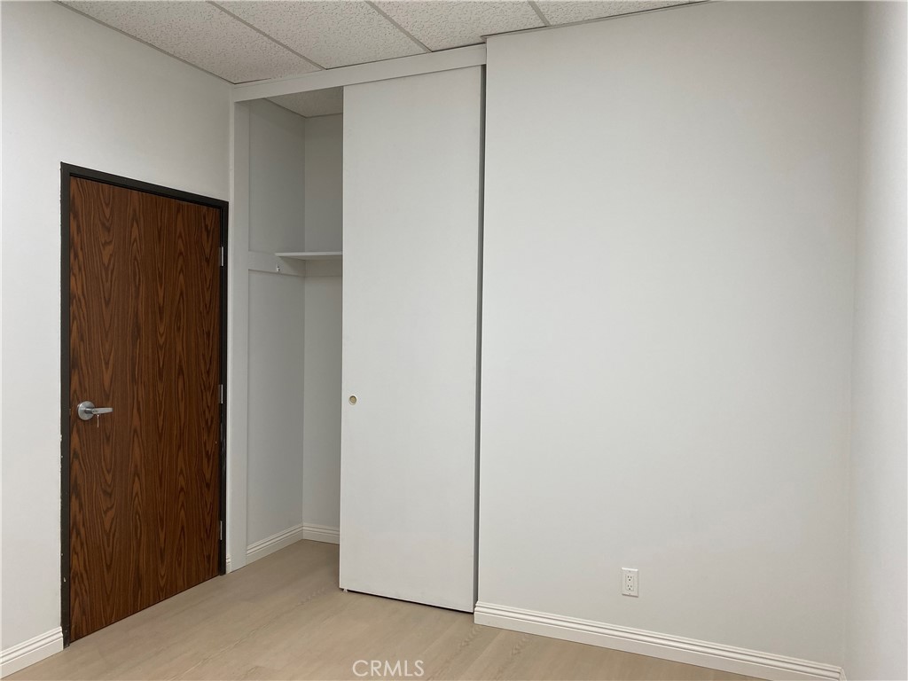 223 N Garfield Avenue 201 Property Photo 38