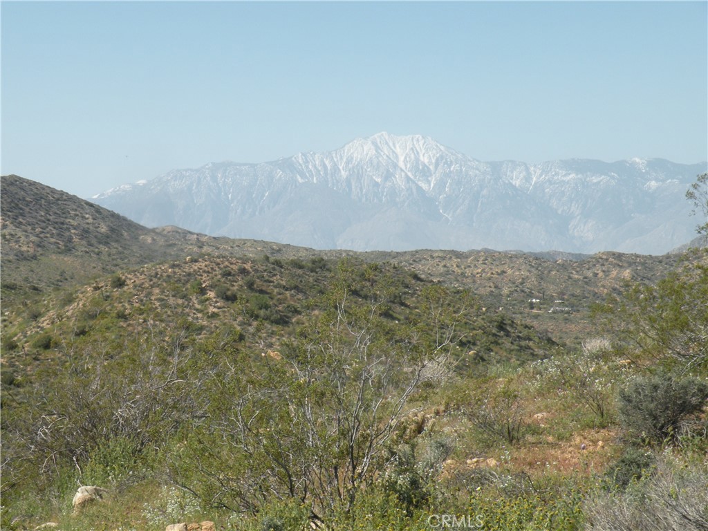 54595 Navajo Trail Property Photo 4