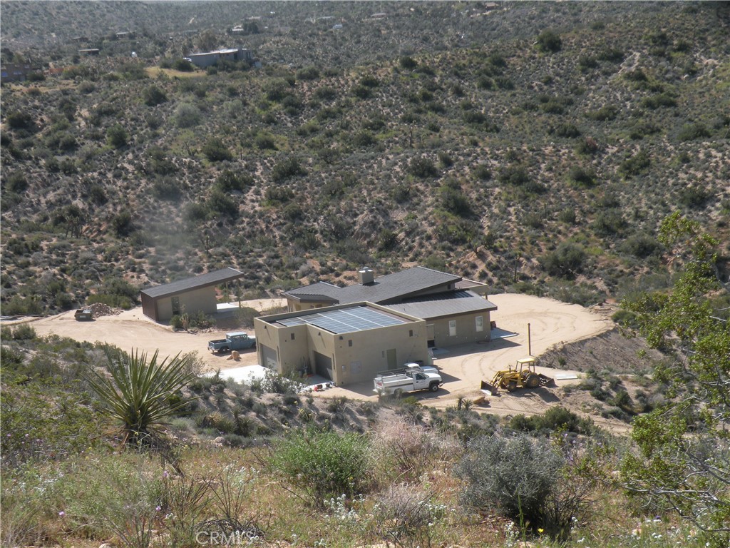54595 Navajo Trail Property Photo 6