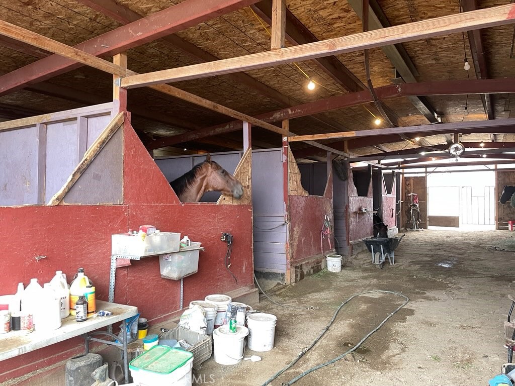 38013 Foothill Road Property Photo 24