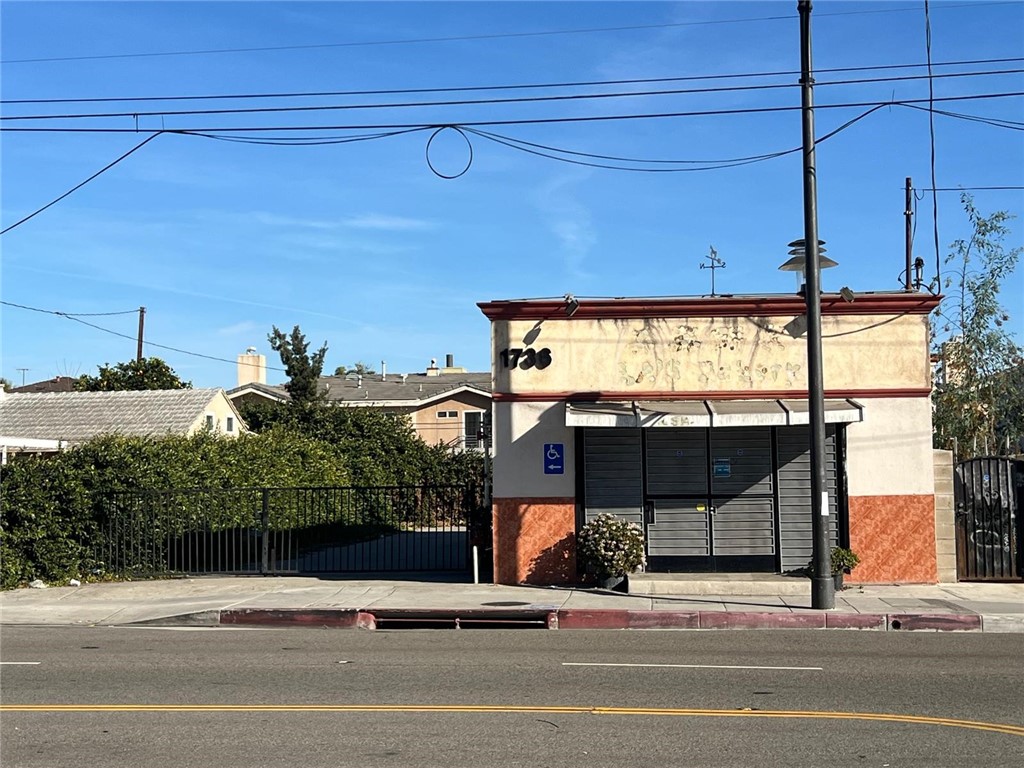 1736 S Del Mar Avenue Property Photo 3