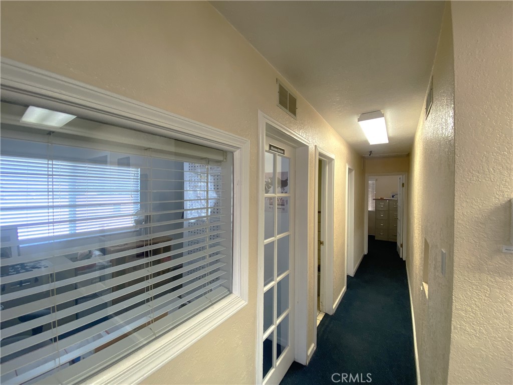 2617 W Beverly Boulevard Property Photo 14