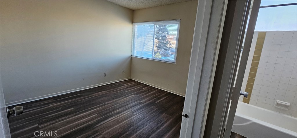 1146 S Berendo Street Property Photo 21
