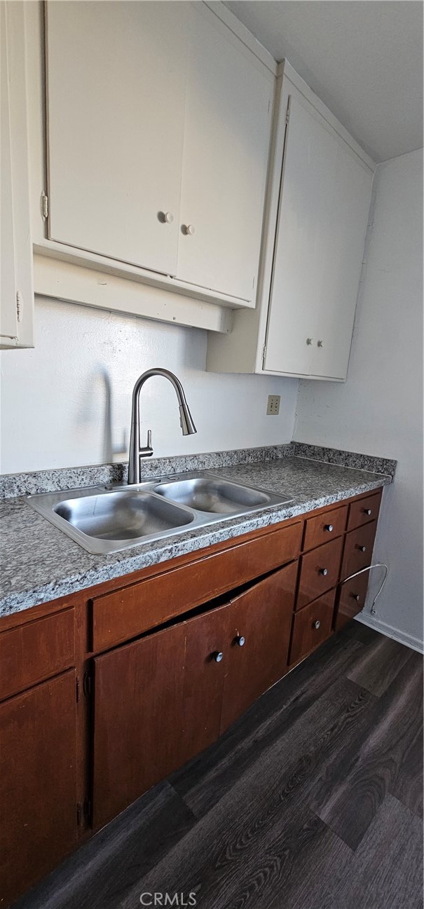 1146 S Berendo Street Property Photo 29