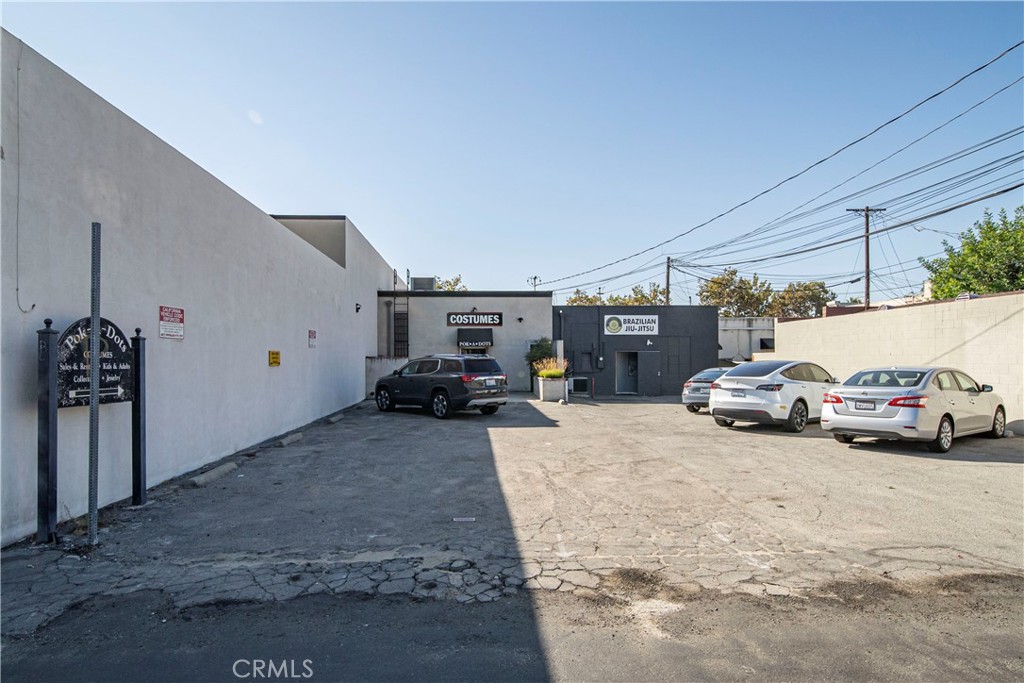 115 E Huntington Drive Property Photo 30