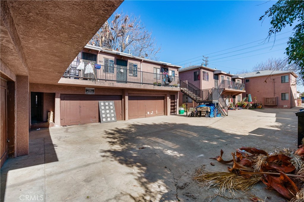 1927 Griffin Avenue Property Photo 10