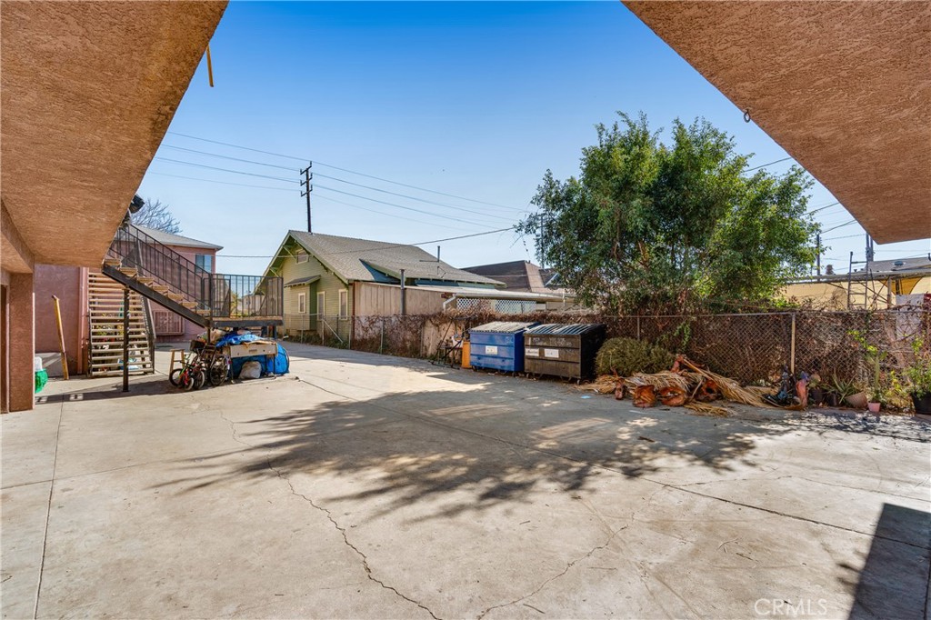 1927 Griffin Avenue Property Photo 11