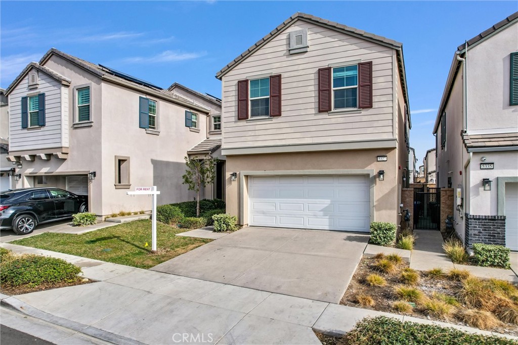 5327 Novara Avenue Property Photo 3