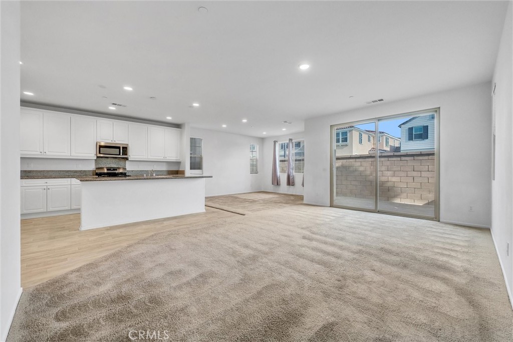 5327 Novara Avenue Property Photo 9