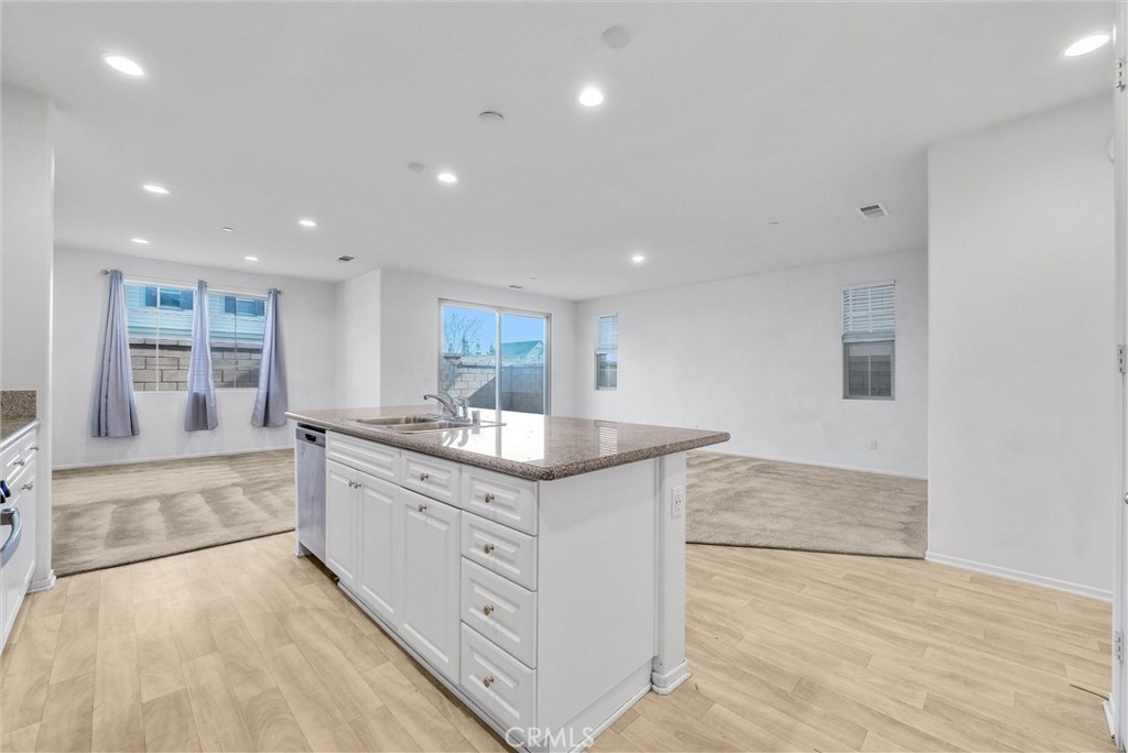 5327 Novara Avenue Property Photo 16