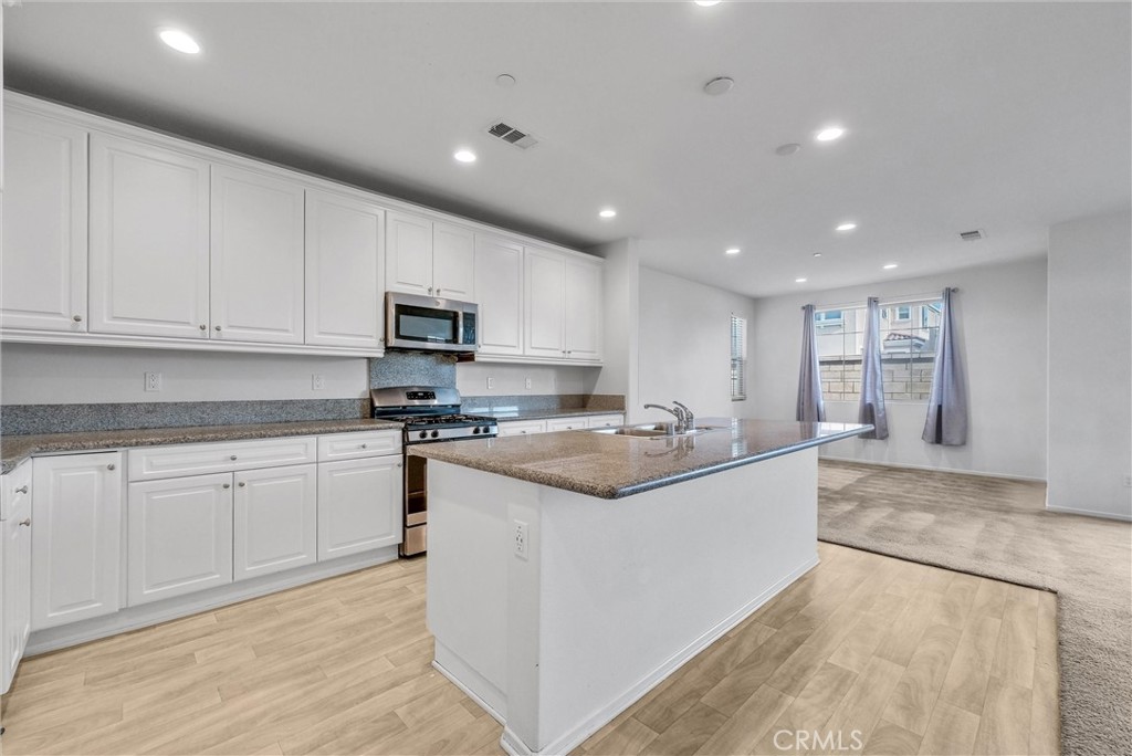 5327 Novara Avenue Property Photo 17