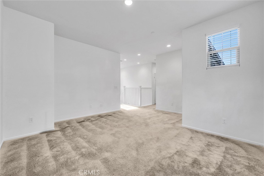 5327 Novara Avenue Property Photo 19