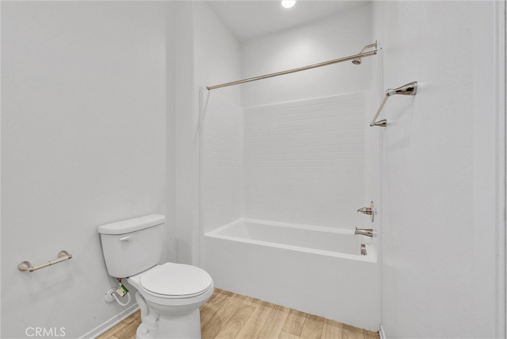 5327 Novara Avenue Property Photo 21