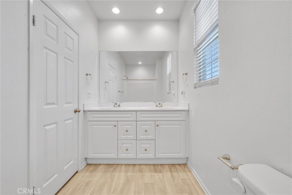 5327 Novara Avenue Property Photo 22