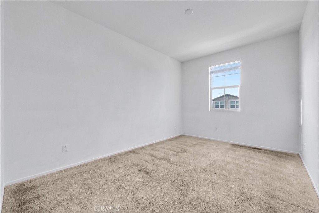 5327 Novara Avenue Property Photo 25