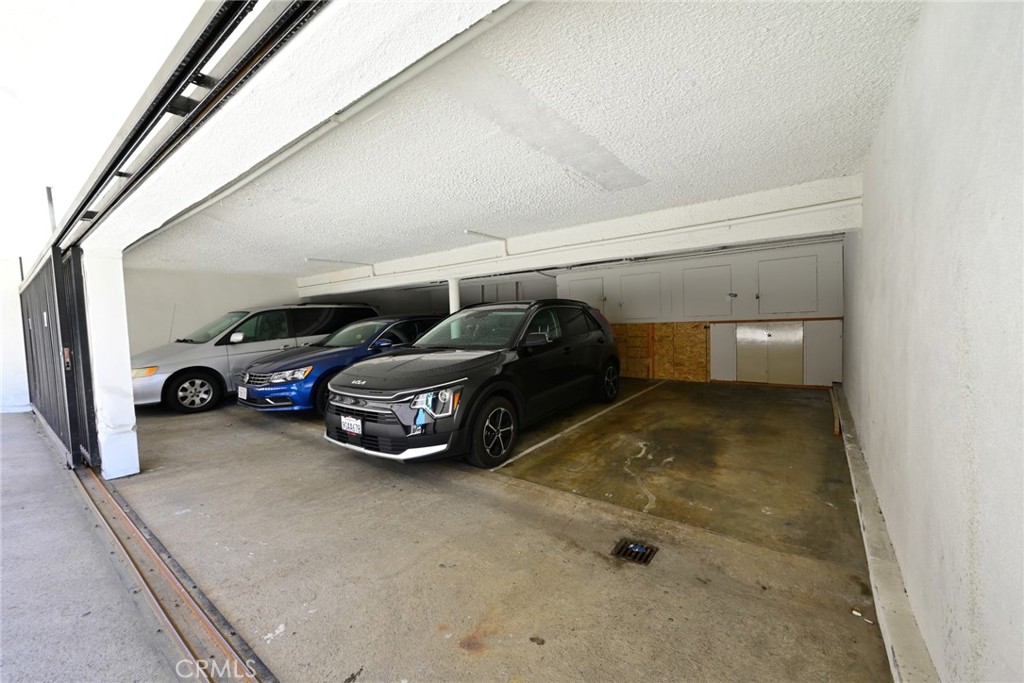 1063 Justin Avenue Property Photo 39