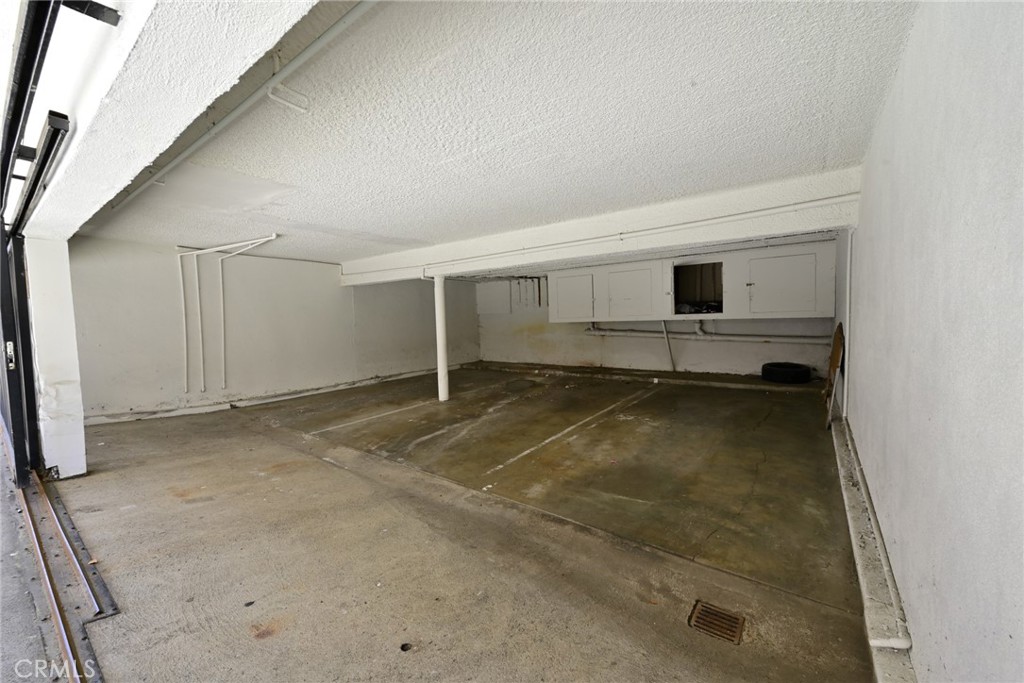 1063 Justin Avenue Property Photo 40