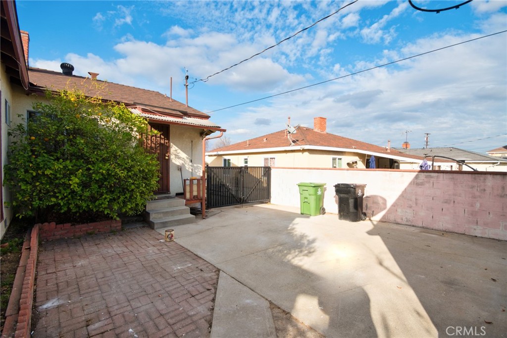 1404 Violeta Drive Property Photo 42