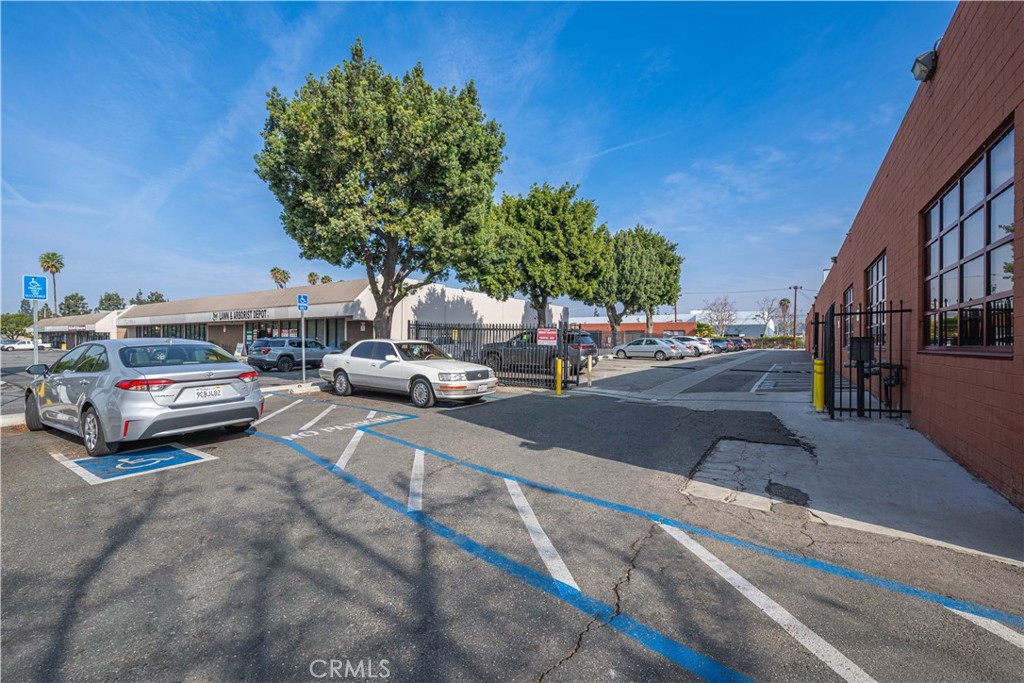 15757 Valley Boulevard Property Photo 7