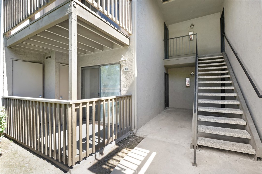 1265 Kendall Drive 313 Property Photo 1