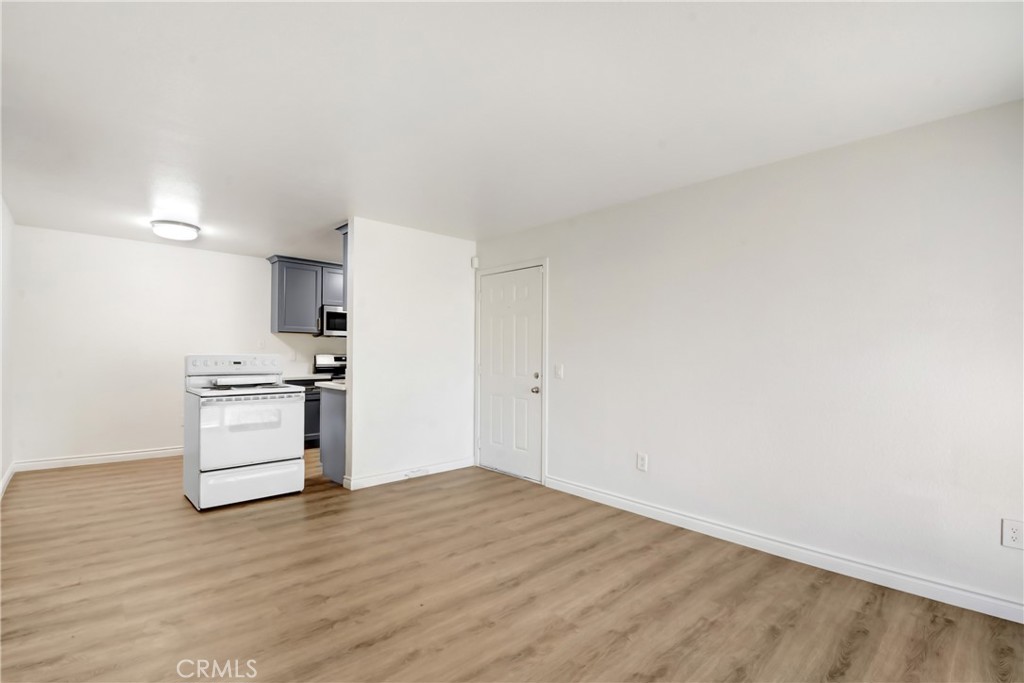 1265 Kendall Drive 313 Property Photo 7