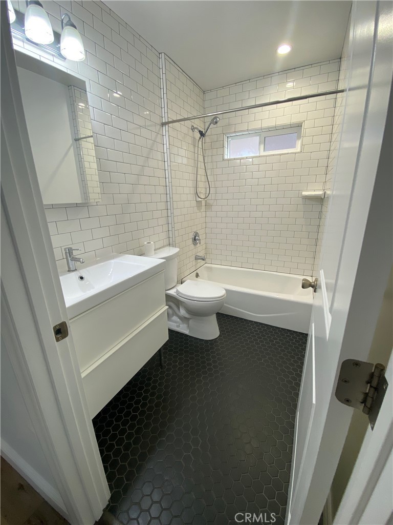 3022 Terry Place Property Photo 20