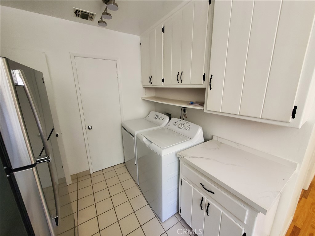 2714 Lompoc Street Property Photo 13