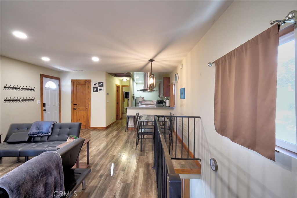 29251 Lake Brook Avenue Property Photo 14