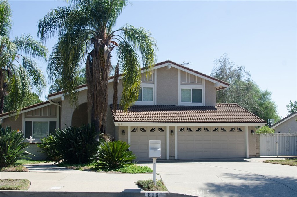 606 Martin Way Property Photo