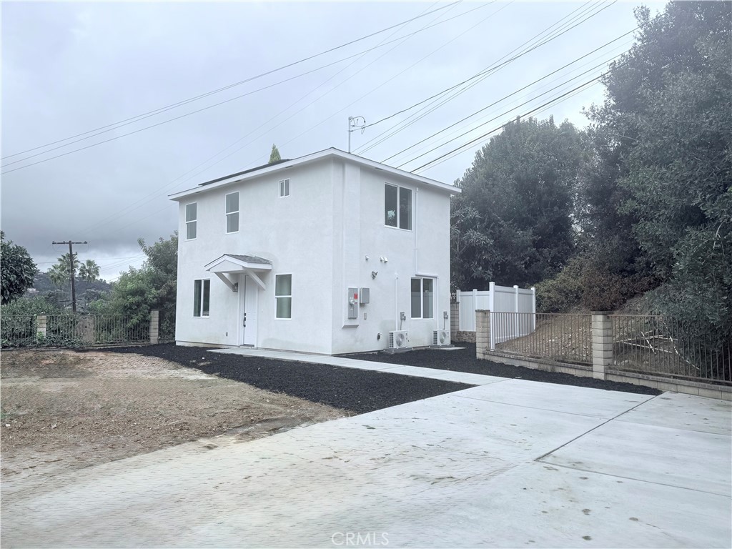 15817 Del Prado Drive Property Photo