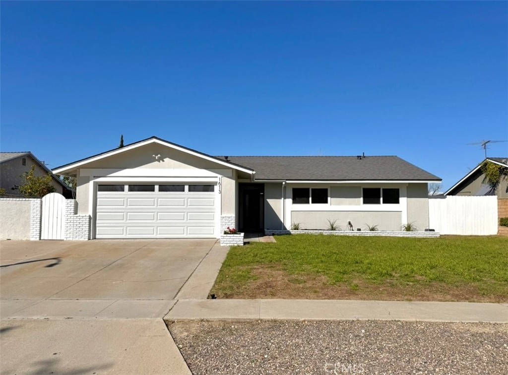 1613 Irwin Court Property Photo