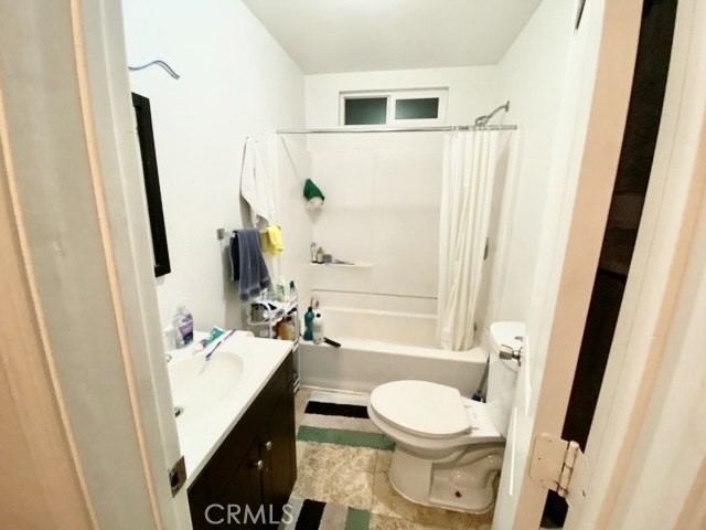 1238 W 35th Street Property Photo 18
