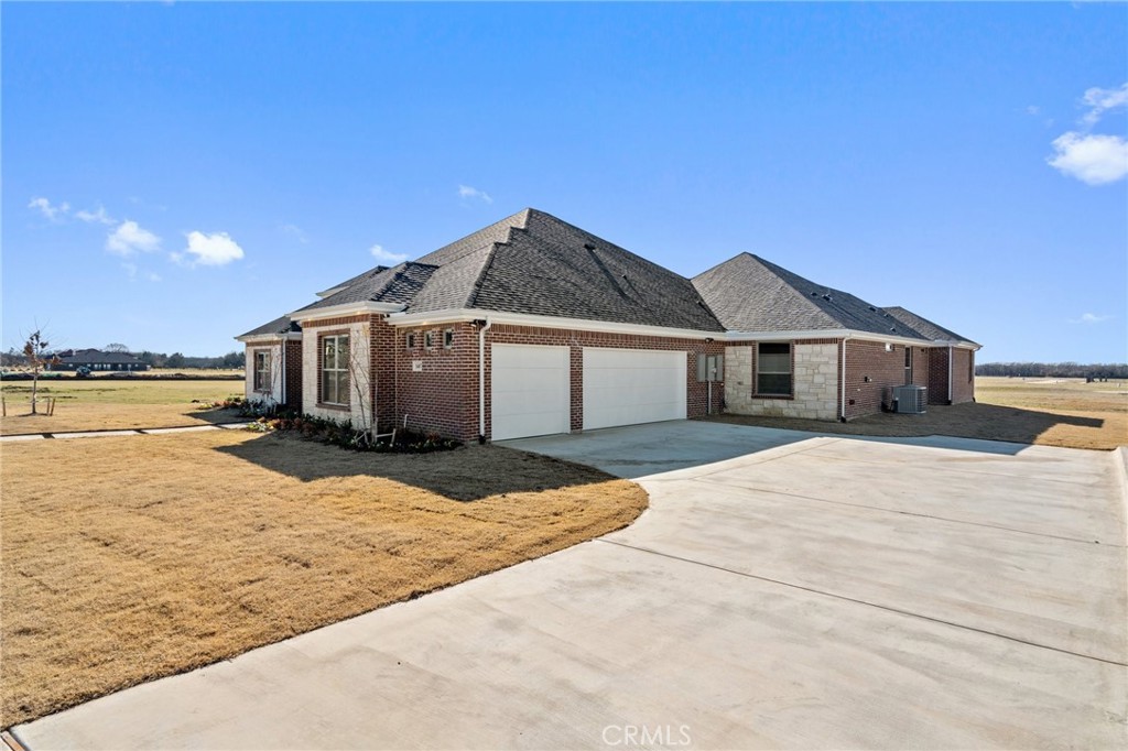 1607 Pebble Beach Lane Property Photo 3