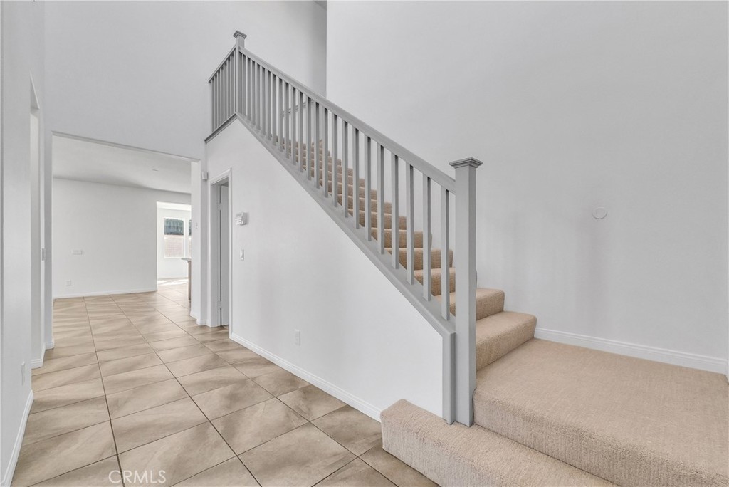 1700 Taylor Court Property Photo 4