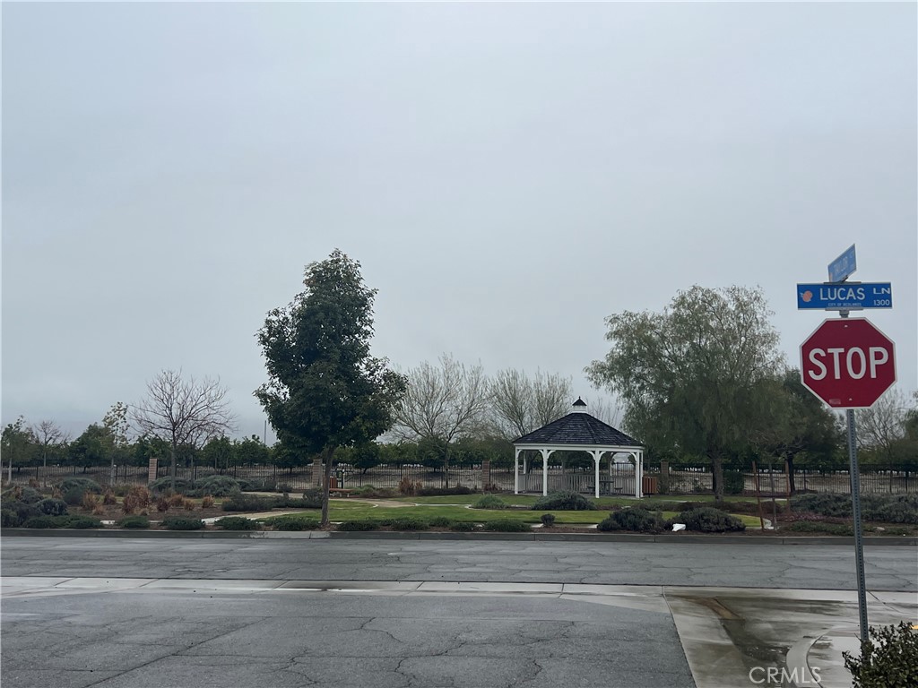 1700 Taylor Court Property Photo 35