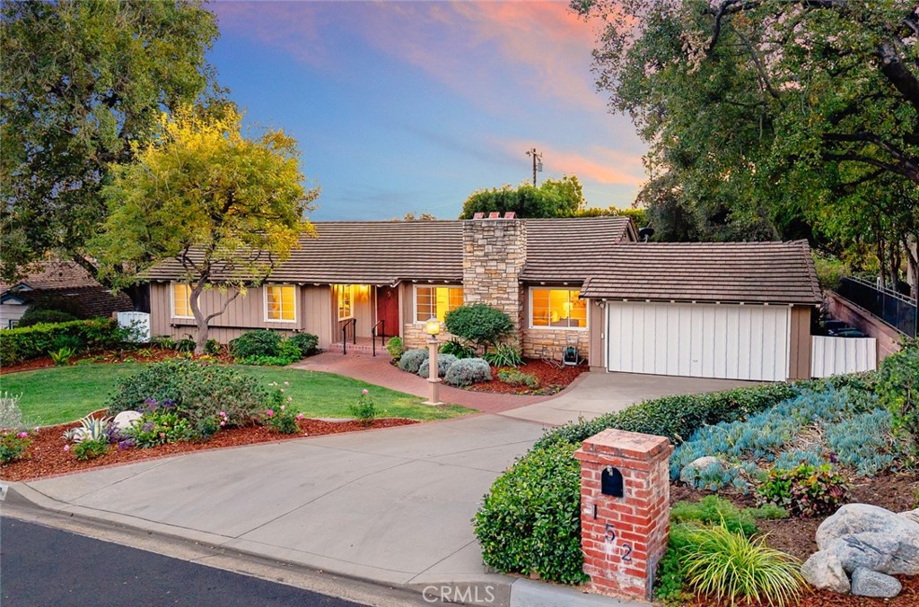 152 Elkins Place Property Photo