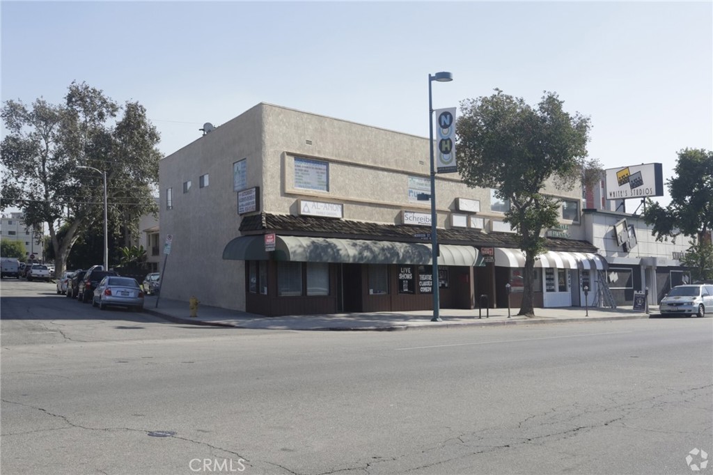 4936 Lankershim Blvd Property Photo