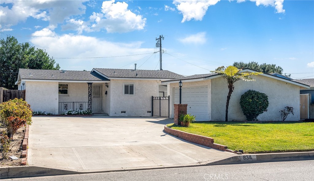 834 Bridwell Street Property Photo
