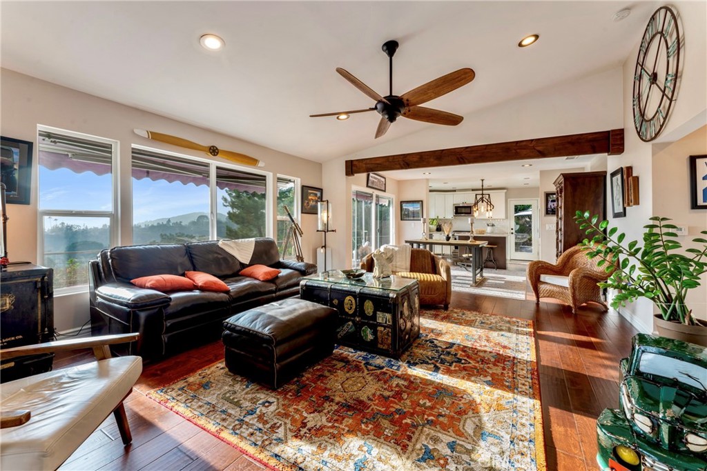 611 Norumbega Drive Property Photo