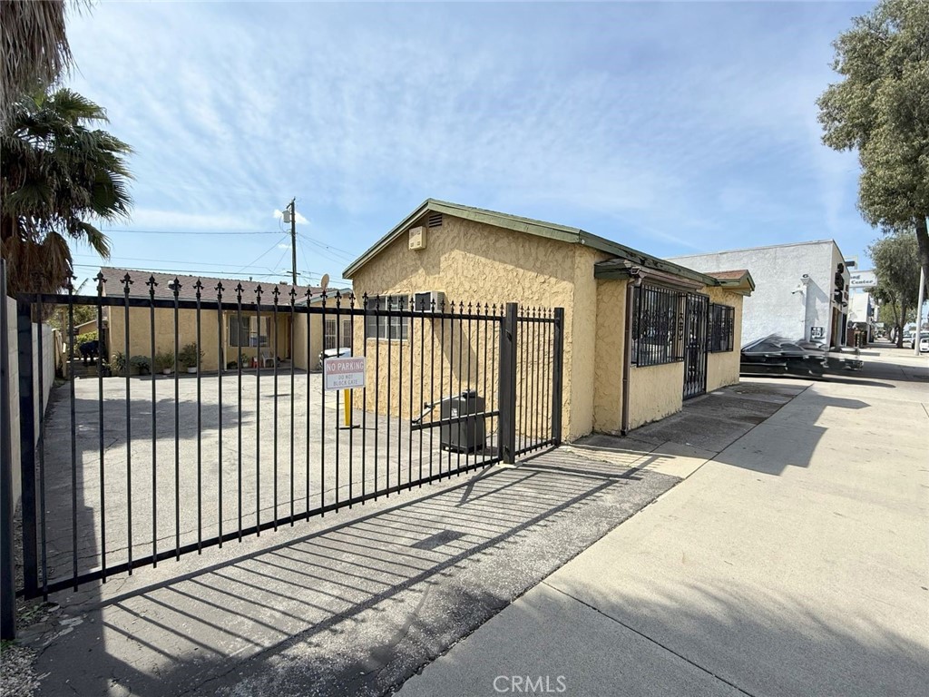 9266 Valley Boulevard Property Photo