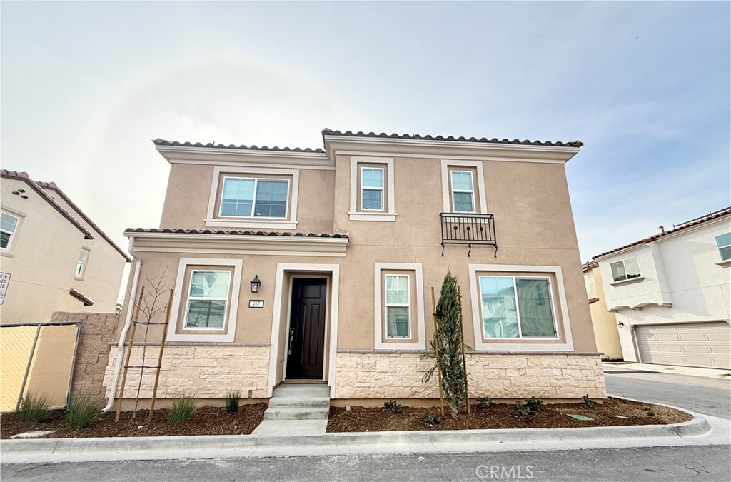 467 Meyer Place Property Photo
