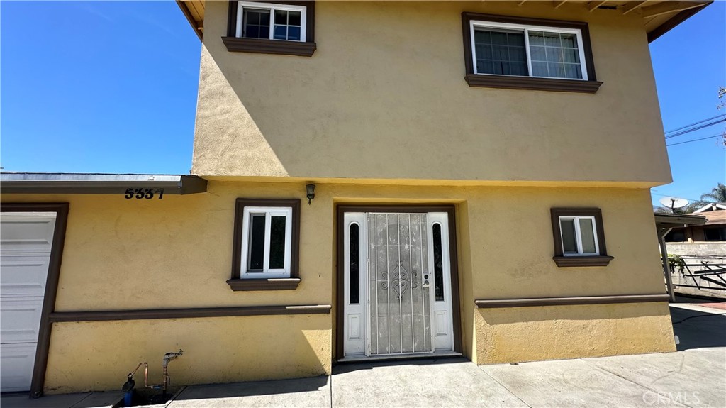 5337 Hammill Road Property Photo