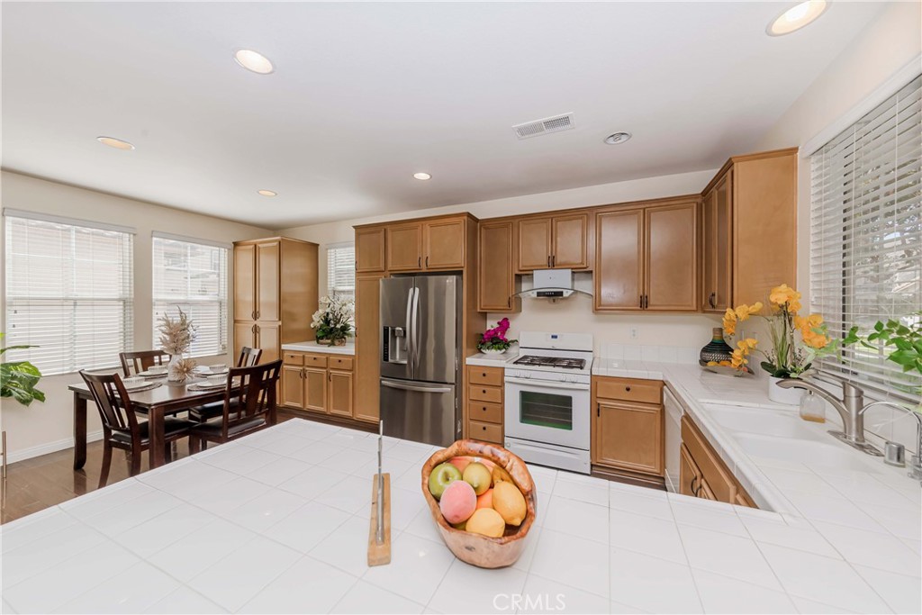 10352 Sparkling Drive 1 Property Photo 23