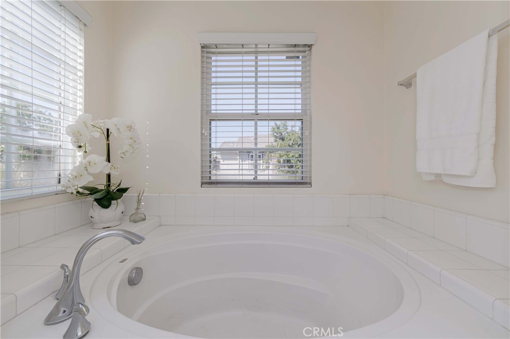 10352 Sparkling Drive 1 Property Photo 30