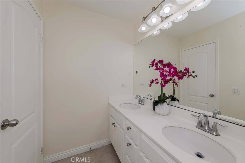 10352 Sparkling Drive 1 Property Photo 46