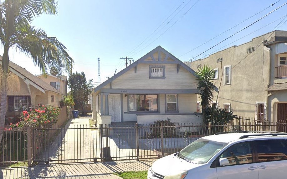 90037 Real Estate Listings Main Image