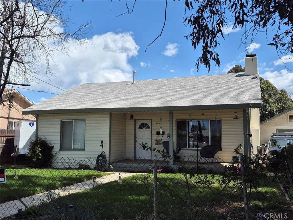 974 Edgar Avenue Property Photo 1